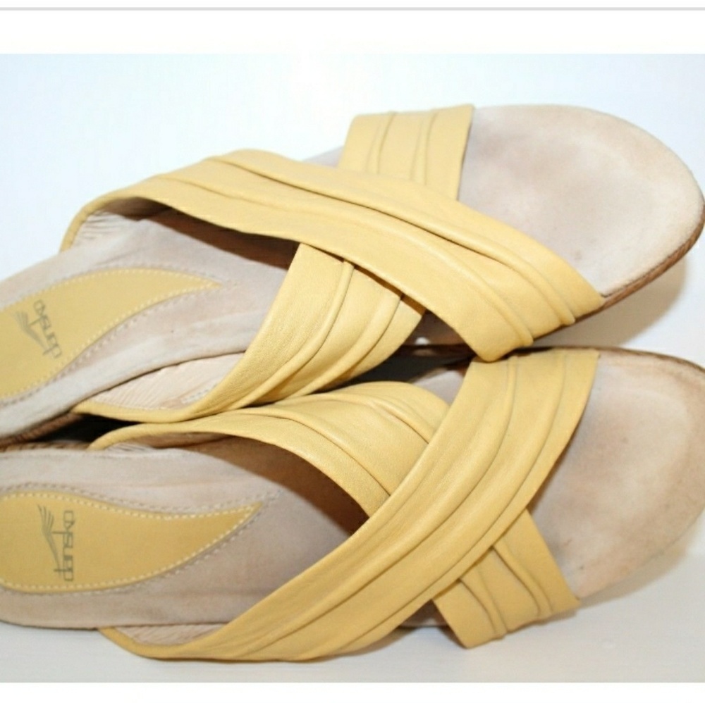 Dansko Femme chaussures leather banana yellow strappy wedges sandals sz 9